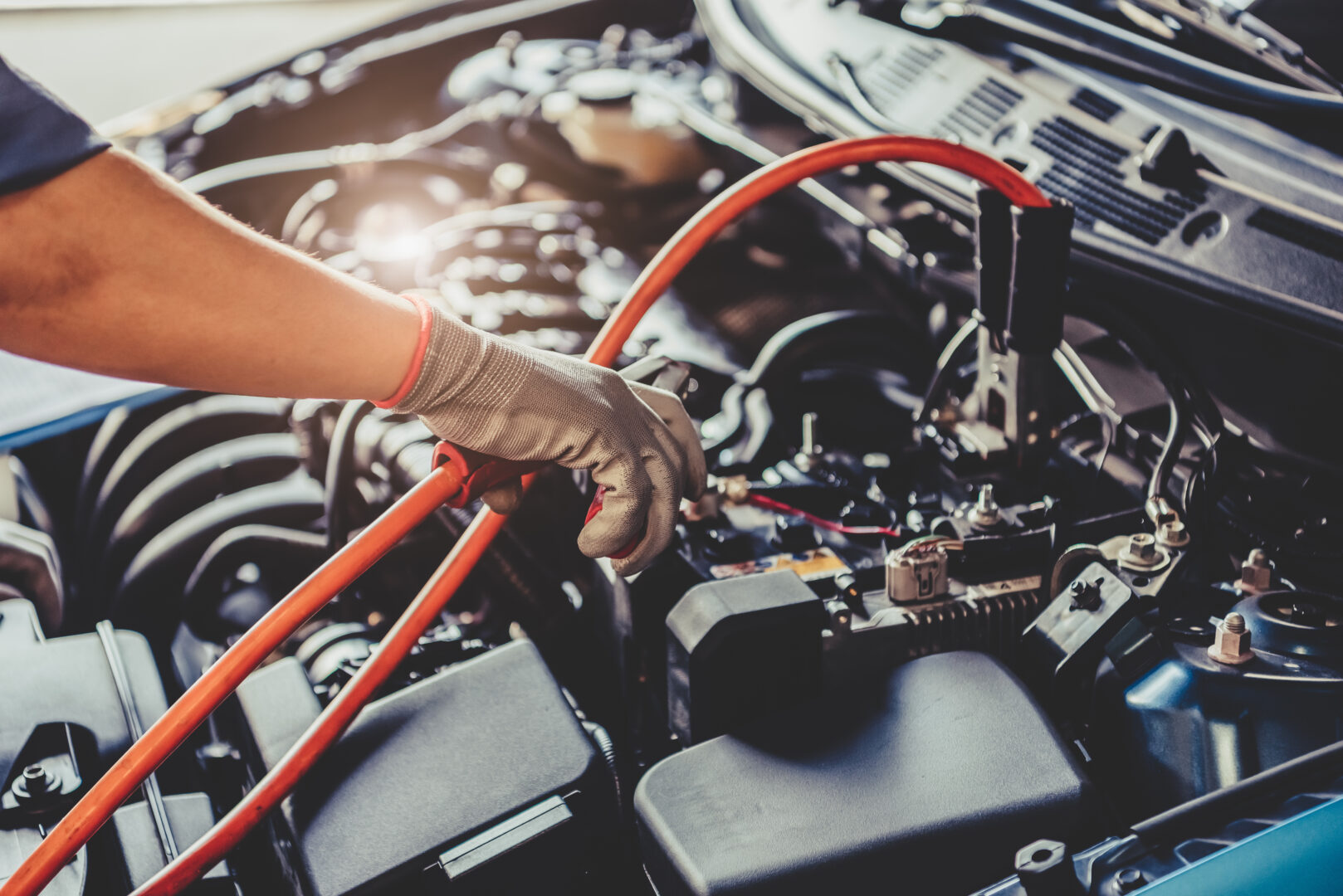 Automobilio akumuliatoriaus įkrovimas
