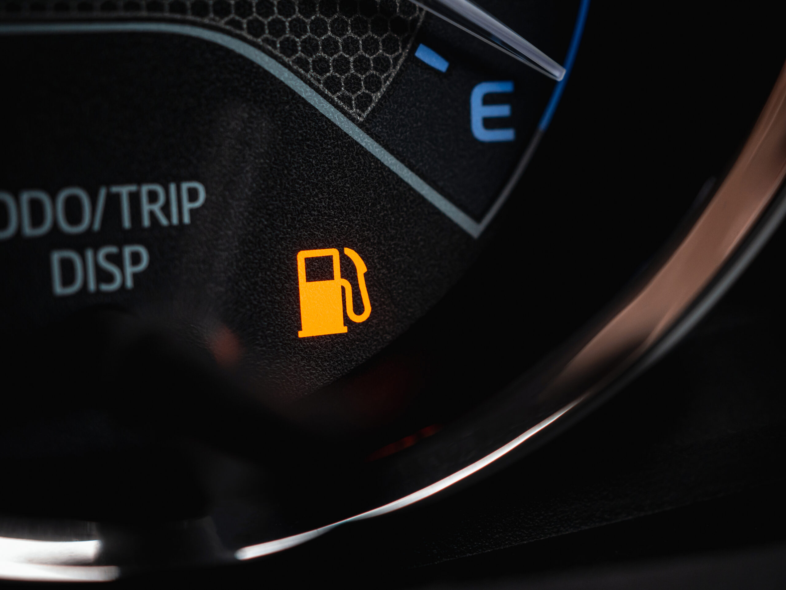 Kaip sutaupyti degalų naudojant GPS sekimo sprendimus?